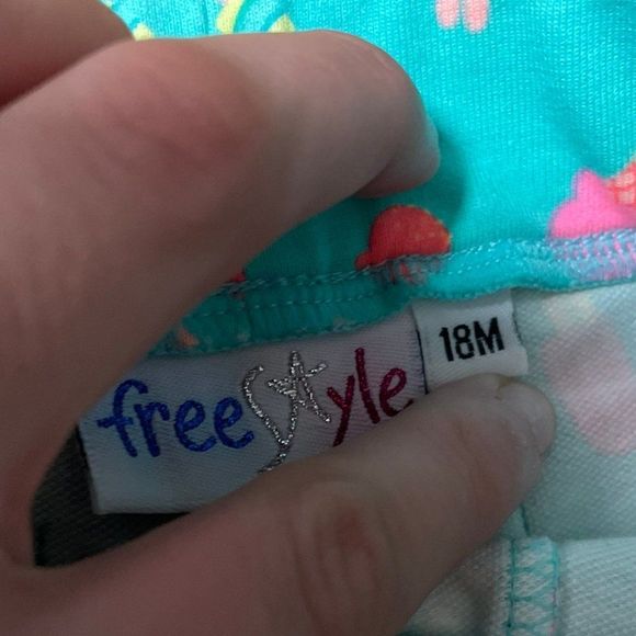 Free Style Kids Shorts Multicolor Size 18M - Picture 3 of 3